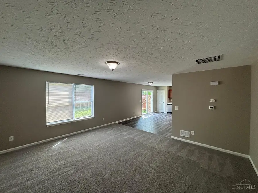 807 Glenway Drive, Hamilton, OH 45013 - #2