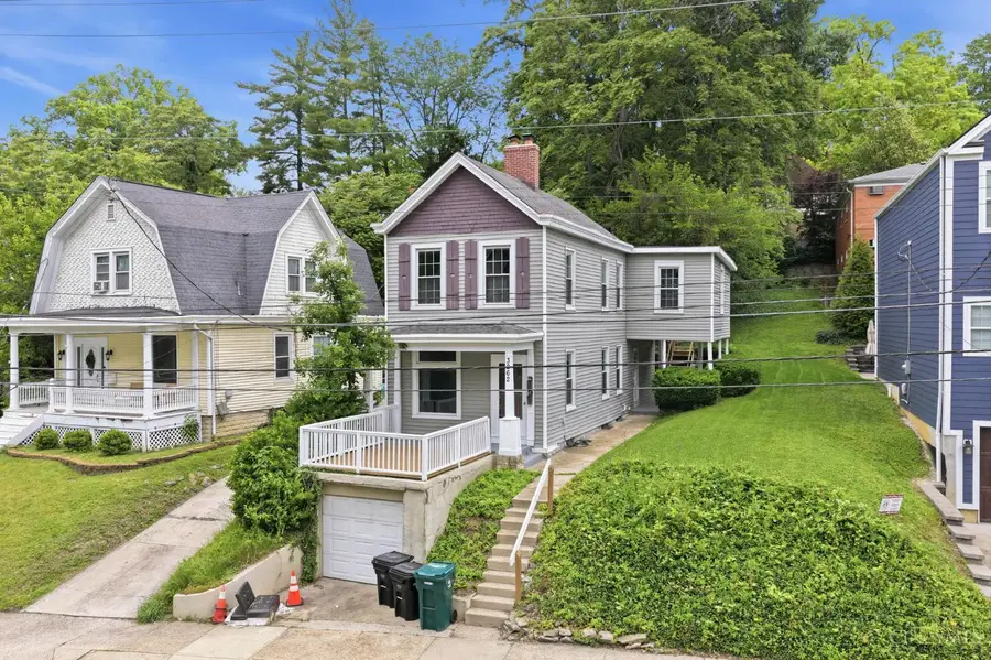 3262 Linwood Avenue, Cincinnati, OH 45226 - #2