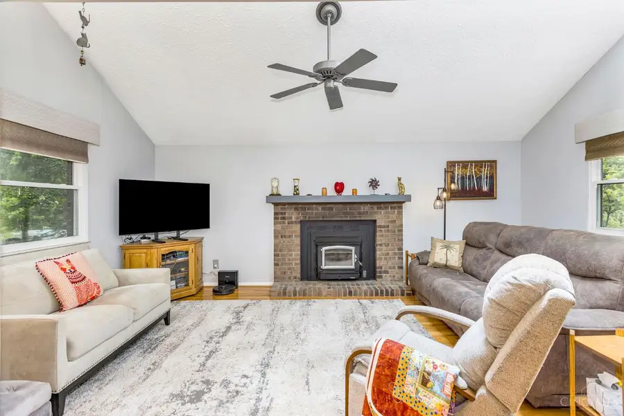 8846 Meadow Drive, Mason, OH 45040 - #3