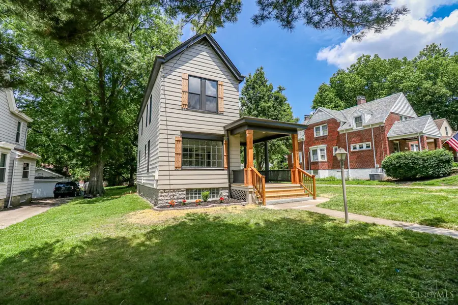 3020 Daytona Avenue, Cincinnati, OH 45211 - #2