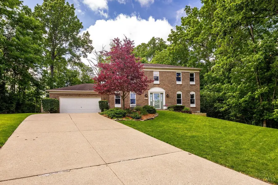 8072 Golfview Court, West Chester, OH 45069 - #3