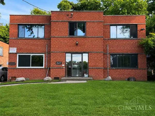 2613 Chesterfield Court, Cincinnati, OH 45239