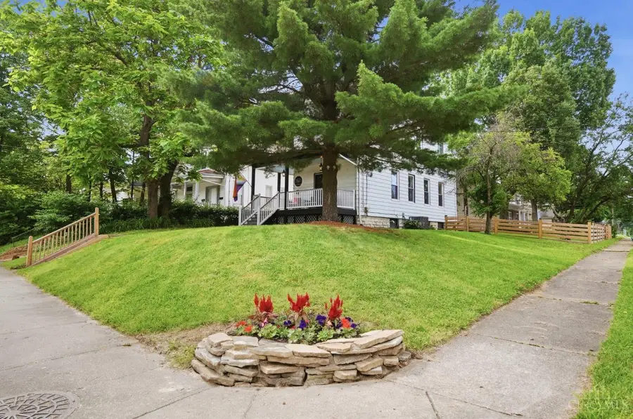 1421 Cedar Avenue, Cincinnati, OH 45224 - #2