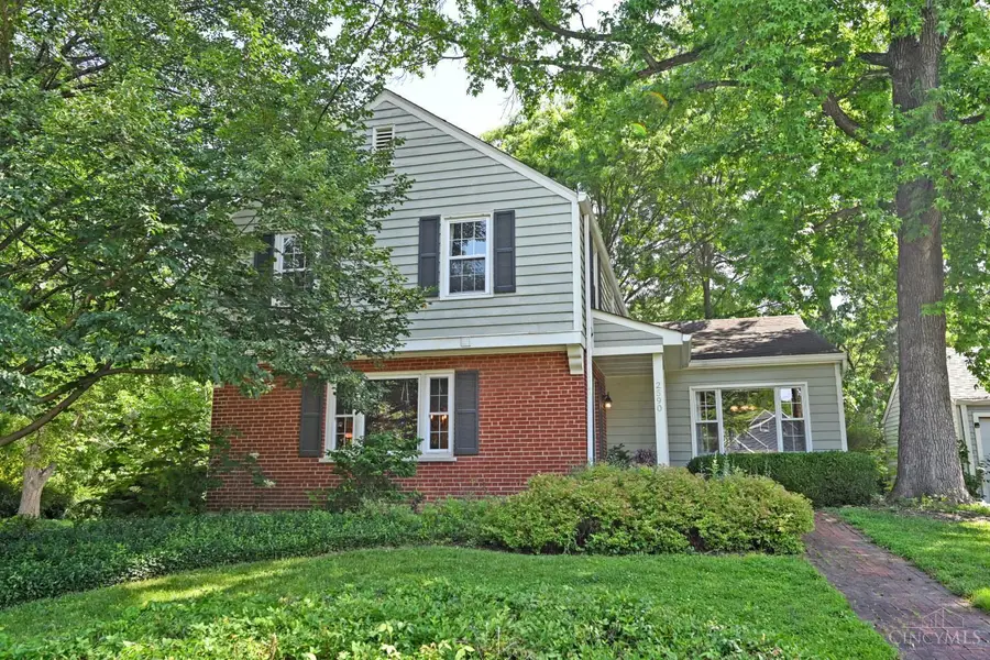 2590 Bonnie Drive, Cincinnati, OH 45230 - #3