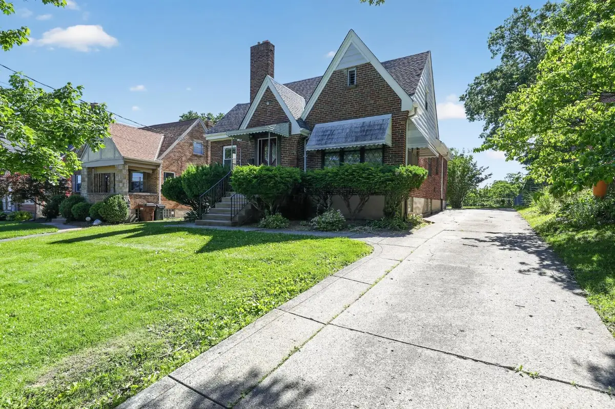 5228 Relluk Drive, Cincinnati, OH 45238 - #1