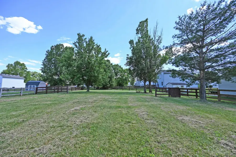 1559 Clearbrook Lane, Batavia, OH 45102 - #3
