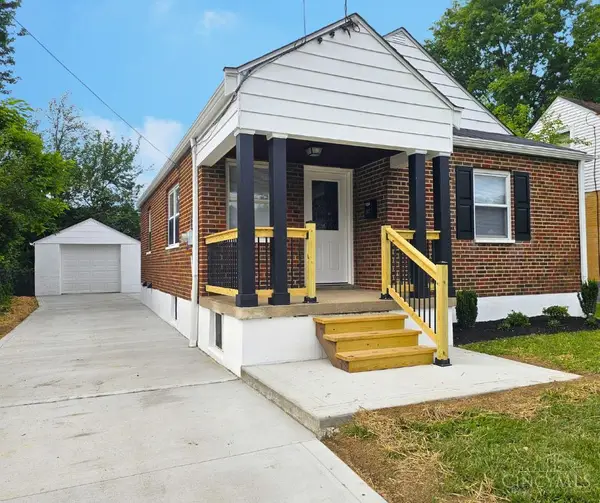 1927 Knollridge Lane, North College Hill, OH 45231