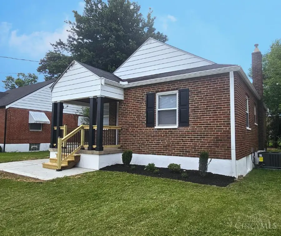 1927 Knollridge Lane, North College Hill, OH 45231 - #2