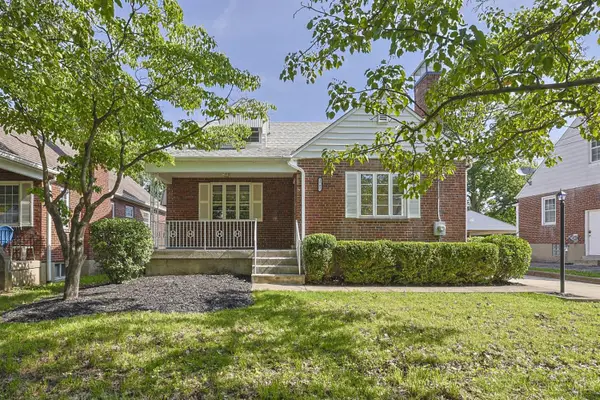3782 St Johns Terrace, Deer Park, OH 45236