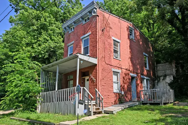 2457 Everglade Place, Cincinnati, OH 45214