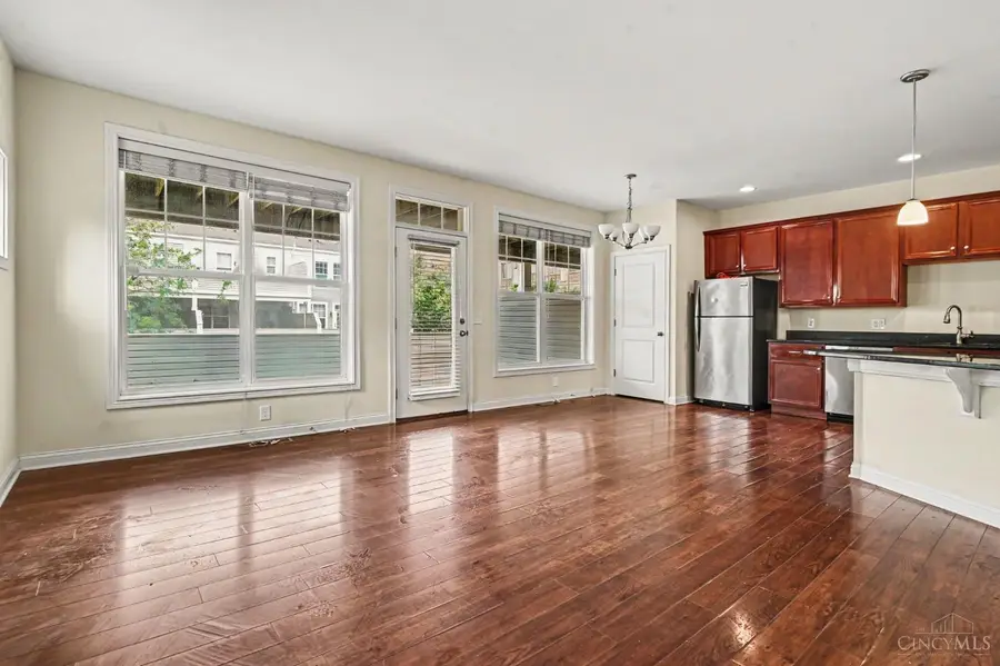 2926 Eden Avenue, Cincinnati, OH 45219 - #2