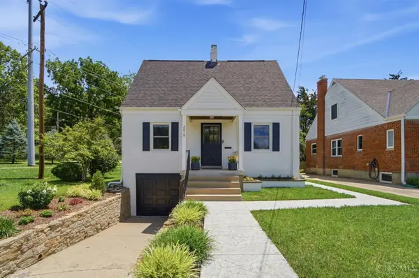 3818 Pocahontas Avenue, Mariemont, OH 45227