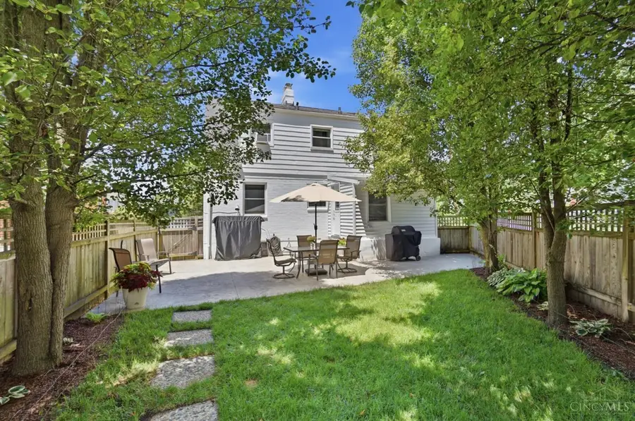 3818 Pocahontas Avenue, Mariemont, OH 45227 - #3