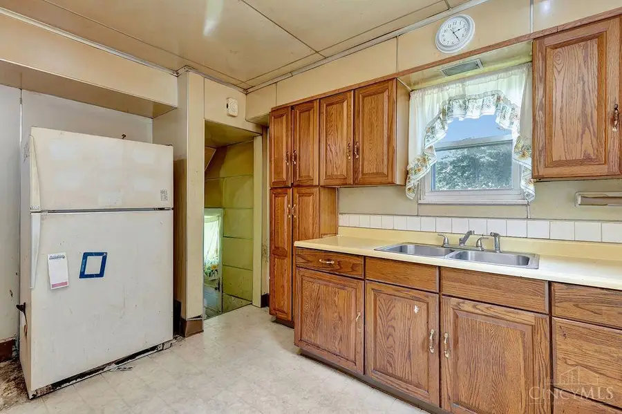 6820 Vinewood Avenue, Cincinnati, OH 45227 - #2