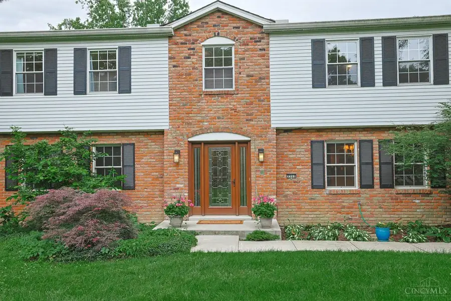 9960 Walnutridge Court, Symmes, OH 45242 - #3
