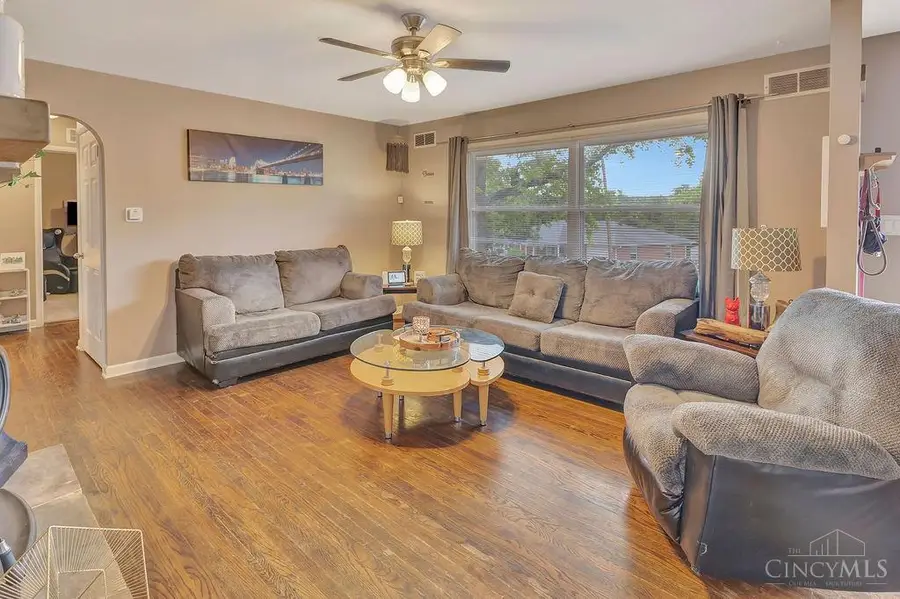 1210 Clovernook Drive, Hamilton, OH 45013 - #2