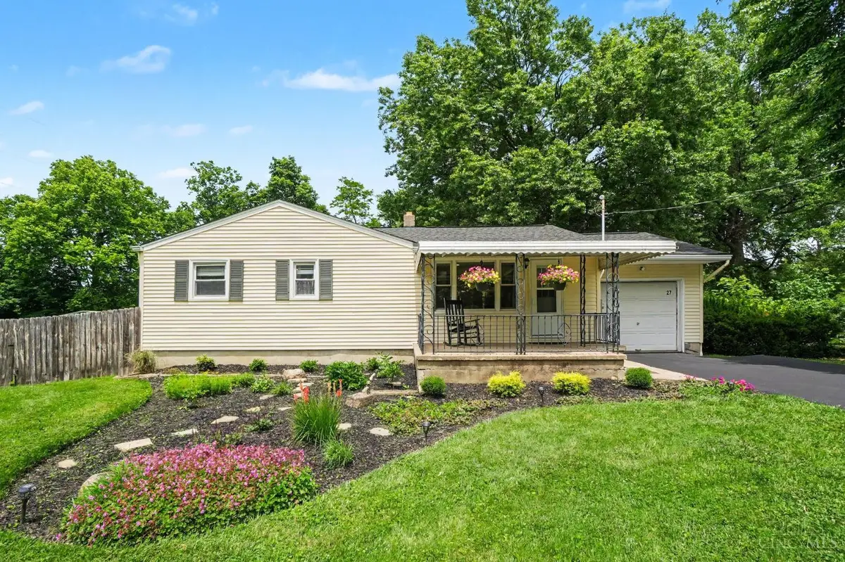27 Macarthur Drive, Amelia, OH 45102 - #1