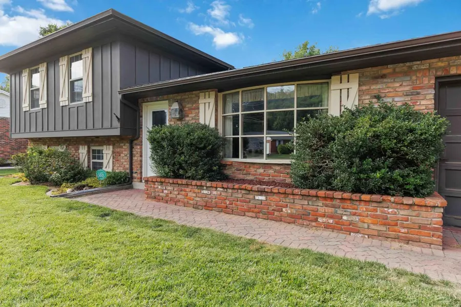 5330 Sherry Lane, Fairfield, OH 45014 - #3