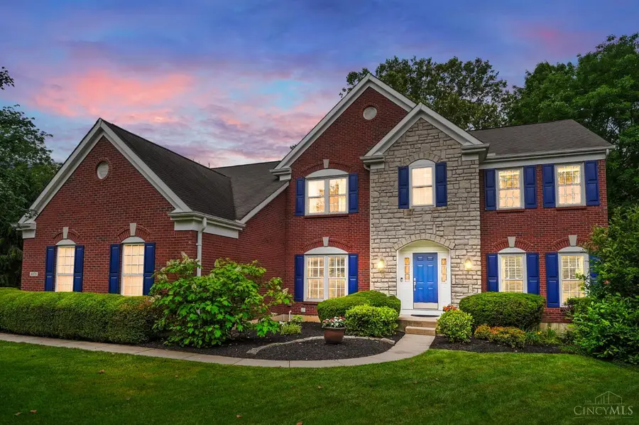 6879 Stonehedge Circle, Goshen, OH 45140 - #2