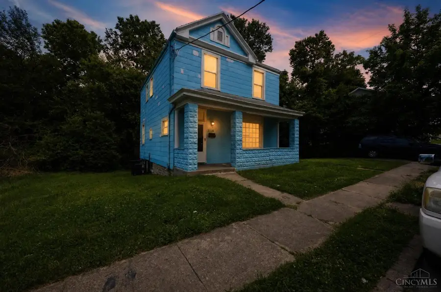 3118 Sunshine Avenue, Cincinnati, OH 45211 - #3