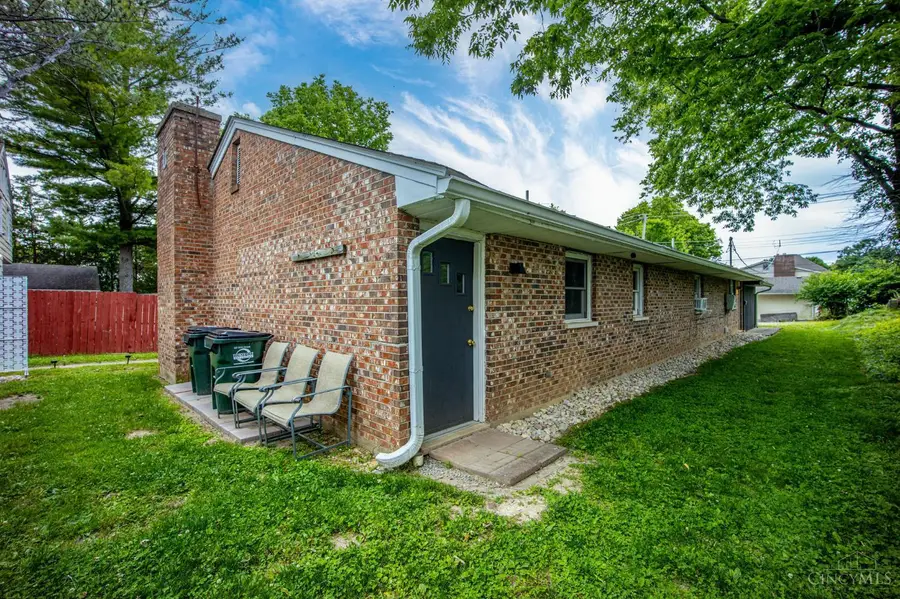 319 N Elm Street, Oxford, OH 45056 - #3