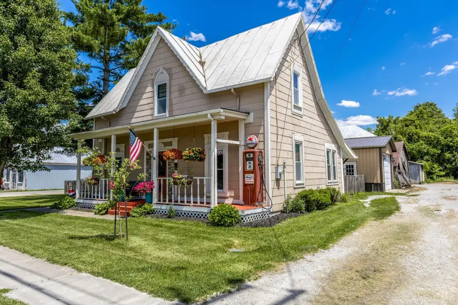 10070 St Rt 132, Pleasant Plain, OH 45162 - #2