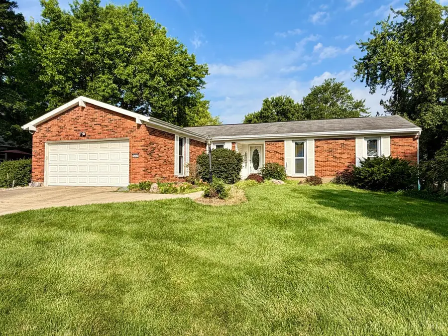 12005 Elkridge Drive, Springdale, OH 45240 - #2