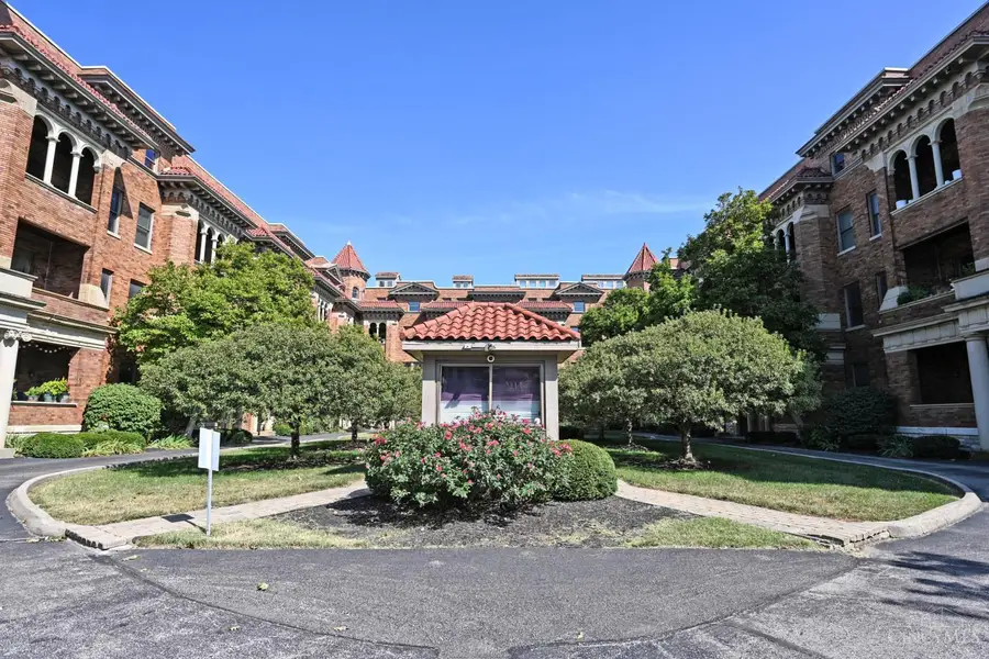 2356 Park Avenue #61, Cincinnati, OH 45206 - #3