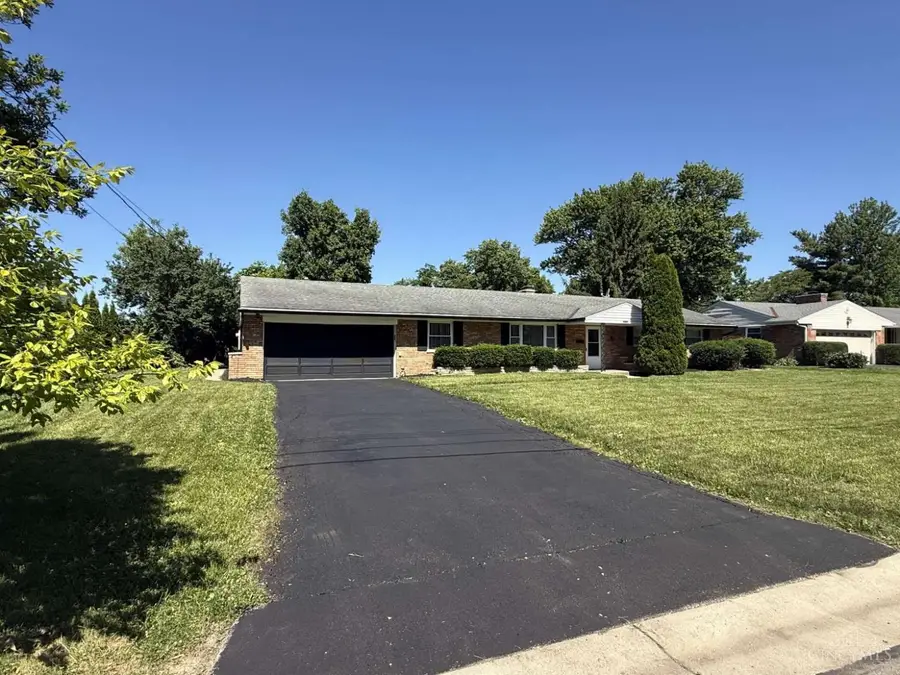 8903 Cavalier Drive, Finneytown, OH 45231 - #2