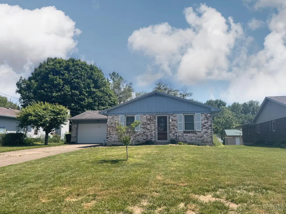 8543 Kingston Drive, Franklin, OH 45005 - #1
