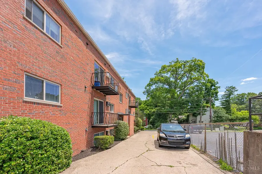 2215 Salvador Street, Cincinnati, OH 45230 - #2