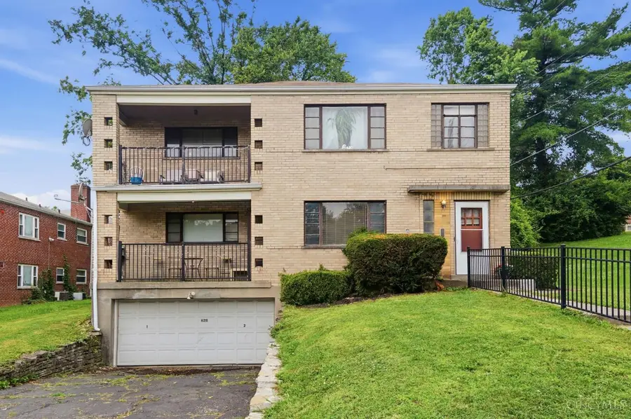 6211 Paddock Road, Cincinnati, OH 45216 - #2