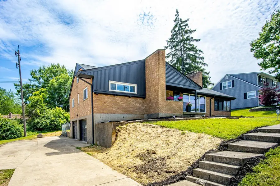 745 Columbia Road, Hamilton, OH 45013 - #3