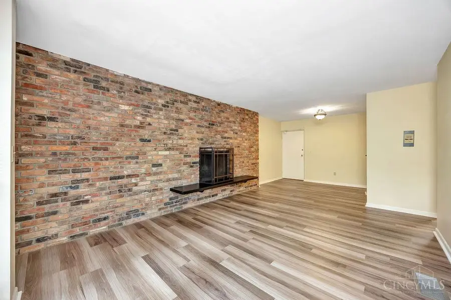 399 W Galbraith Road #101, Cincinnati, OH 45215 - #2