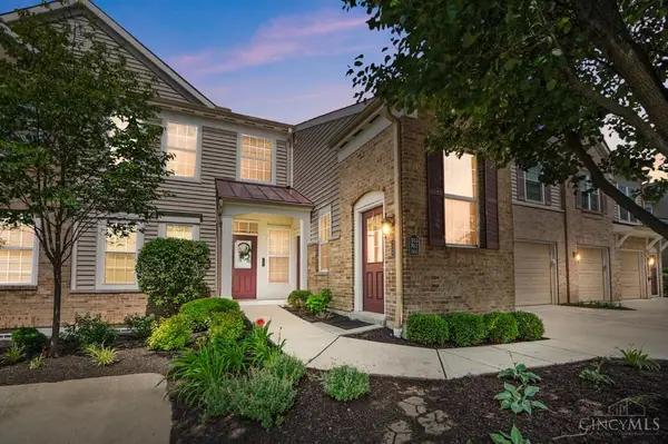 7462 Bridge Point Drive, Green Twp, OH 45248
