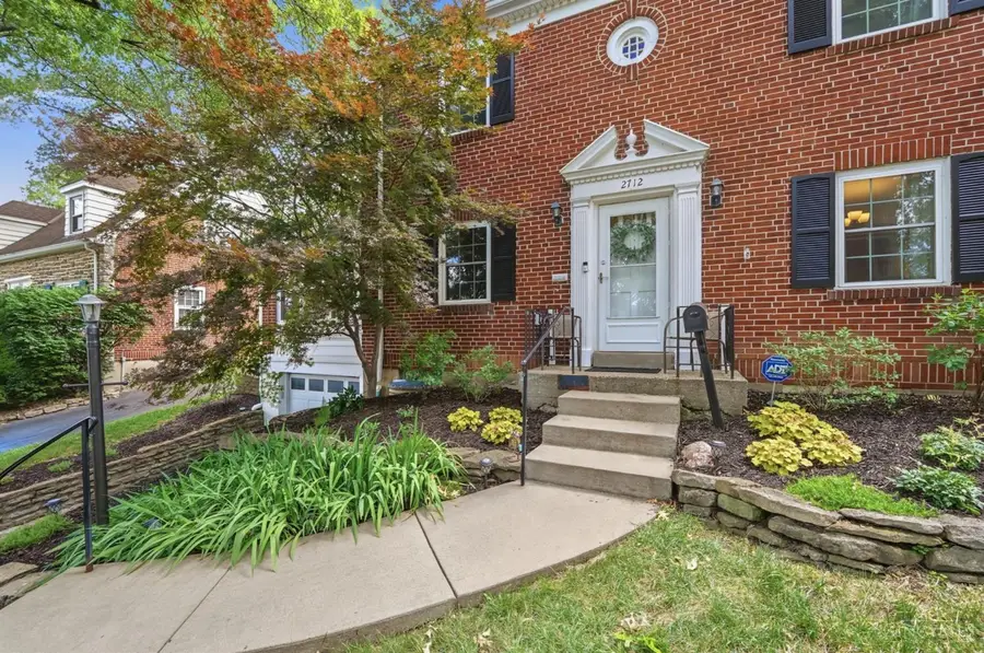 2712 Ridgewood Avenue, Ridgewood, OH 45213 - #3