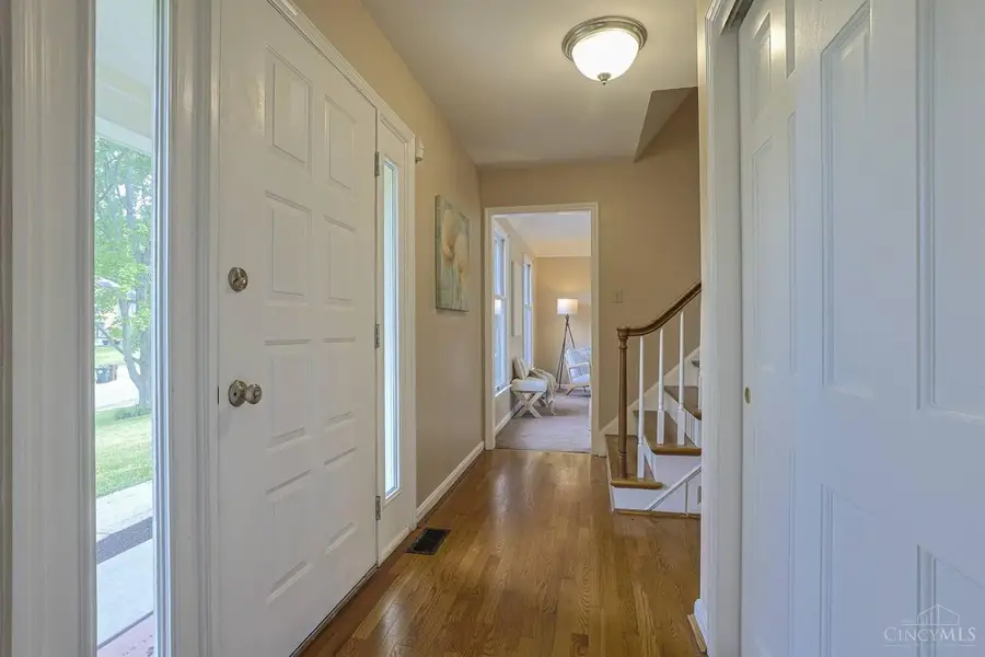 3020 Cooperhill Drive, Evendale, OH 45241 - #3