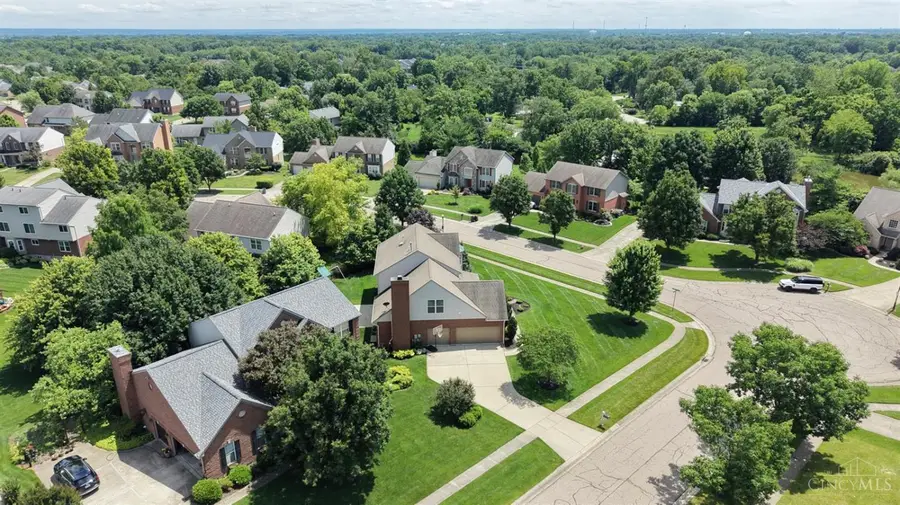 8706 Charleston Ridge Drive, Deerfield, OH 45040 - #3