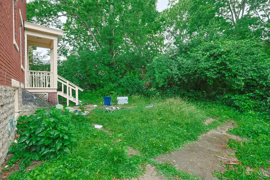 3962 W Eighth Street, Cincinnati, OH 45205 - #3