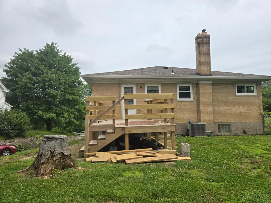 2625 W Galbraith Road, Colerain, OH 45239 - #3