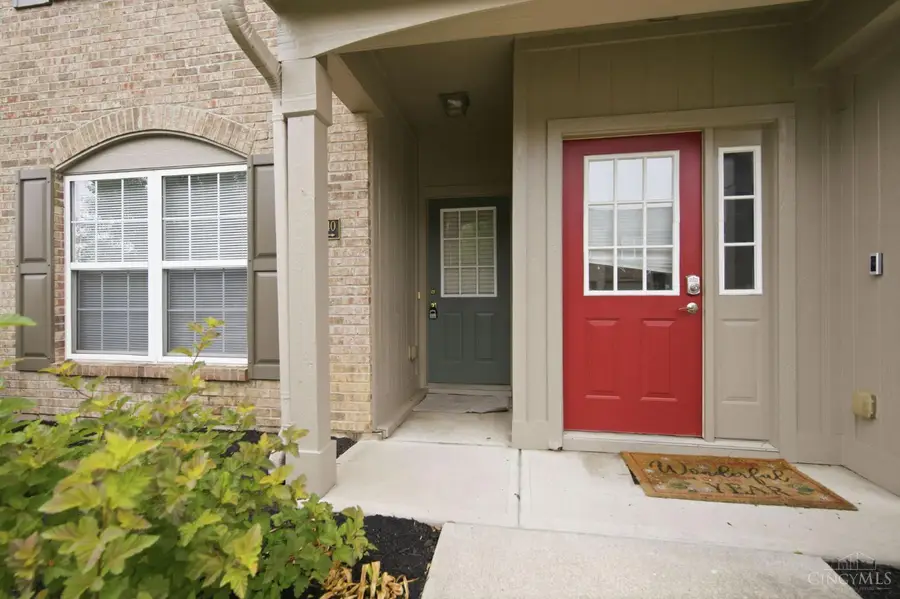 5840 Bayswater Drive, Mason, OH 45040 - #2