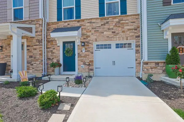 25 Wentworth Lane, Cincinnati, OH 45236