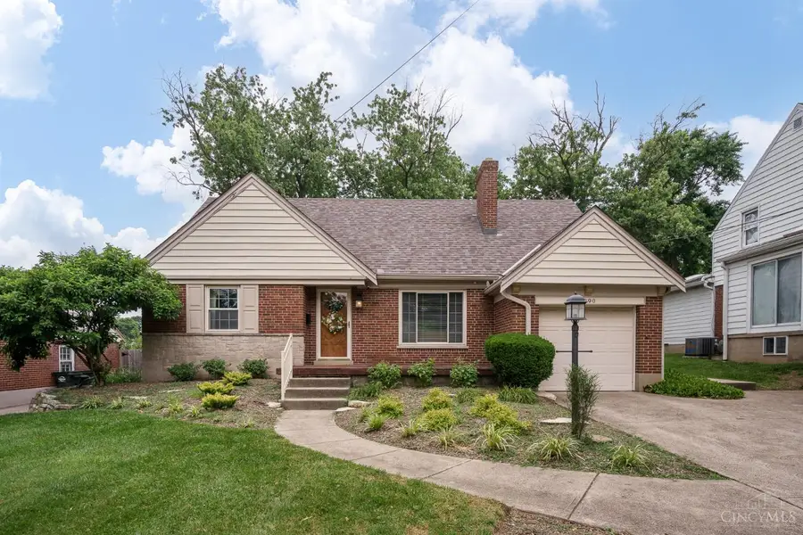 7090 Euclid Avenue, Kenwood, OH 45243 - #2