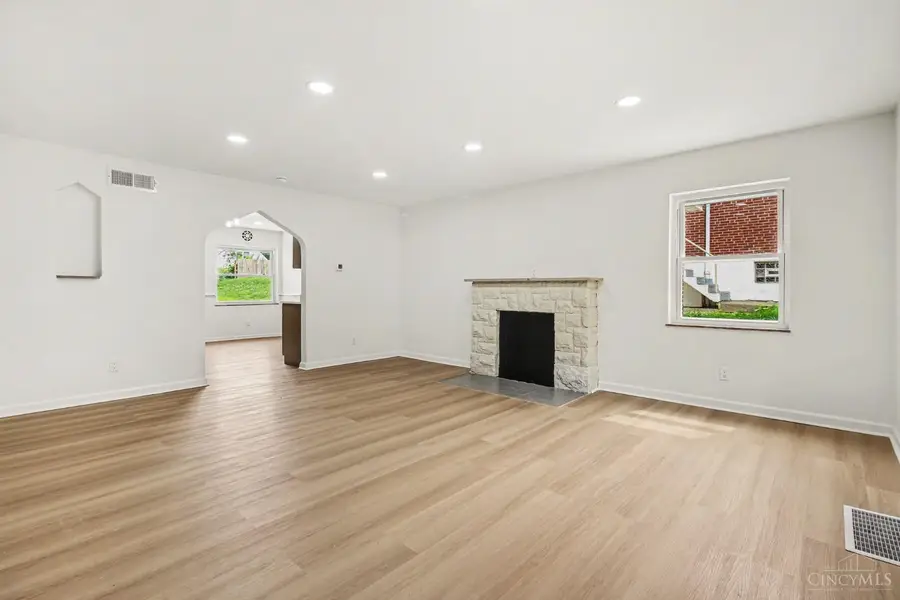 5140 Willnet Drive, Cincinnati, OH 45238 - #3