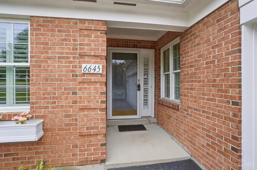 6645 Spindlewick Lane, Cincinnati, OH 45230 - #2