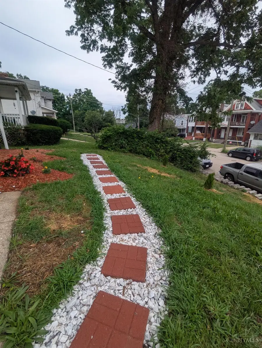 3219 Beresford Avenue, Cincinnati, OH 45206 - #2