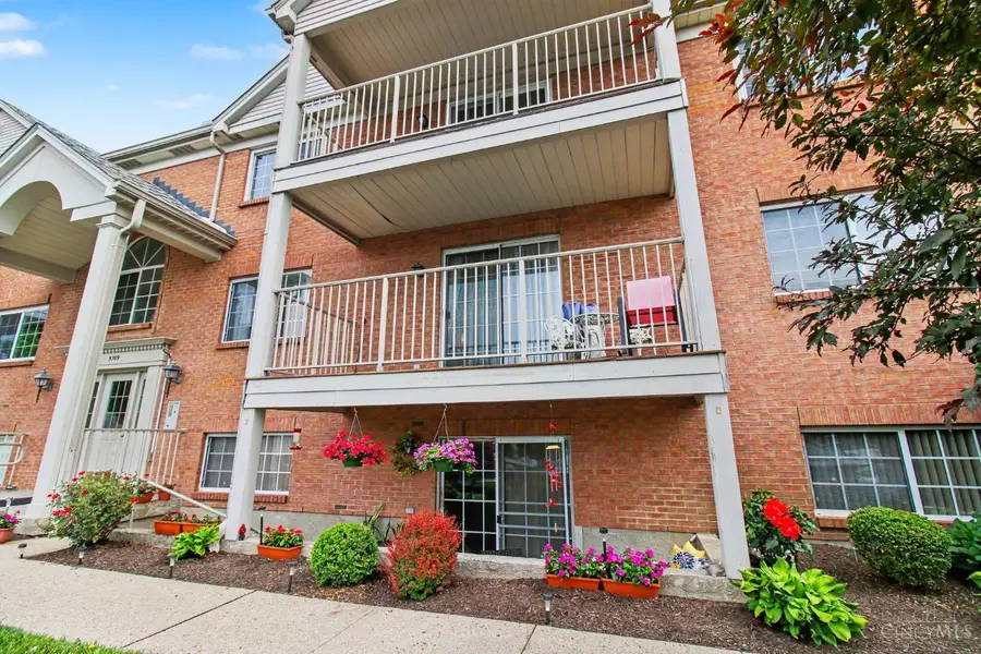 5769 Cheviot Road #2D, Cincinnati, OH 45247 - #3