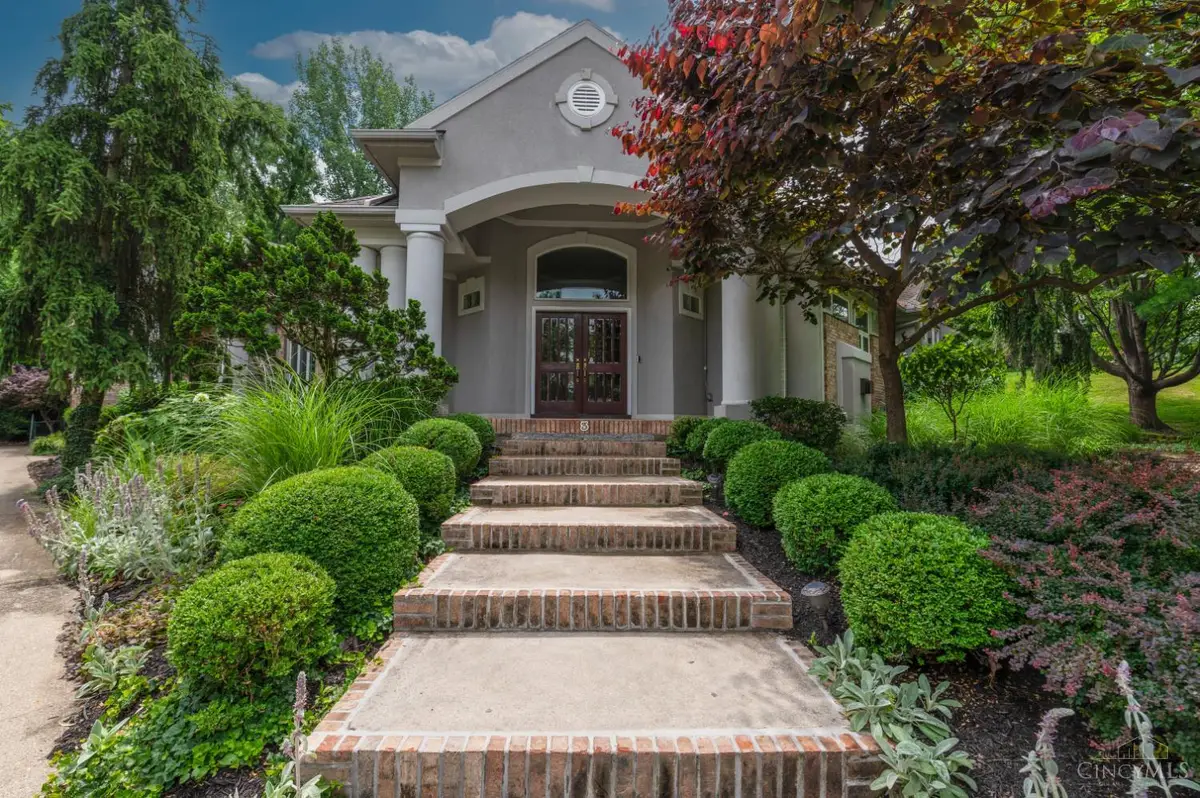 3 Cloister Court, Cincinnati, OH 45208 - #1
