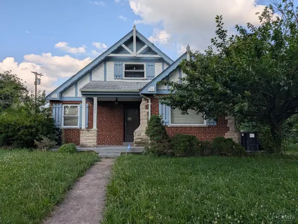 7284 Eastlawn Drive, Cincinnati, OH 45237