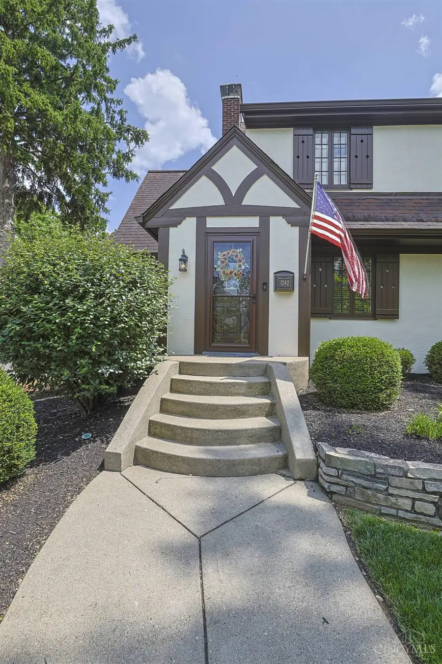 1242 Garden Circle, Wyoming, OH 45215 - #3